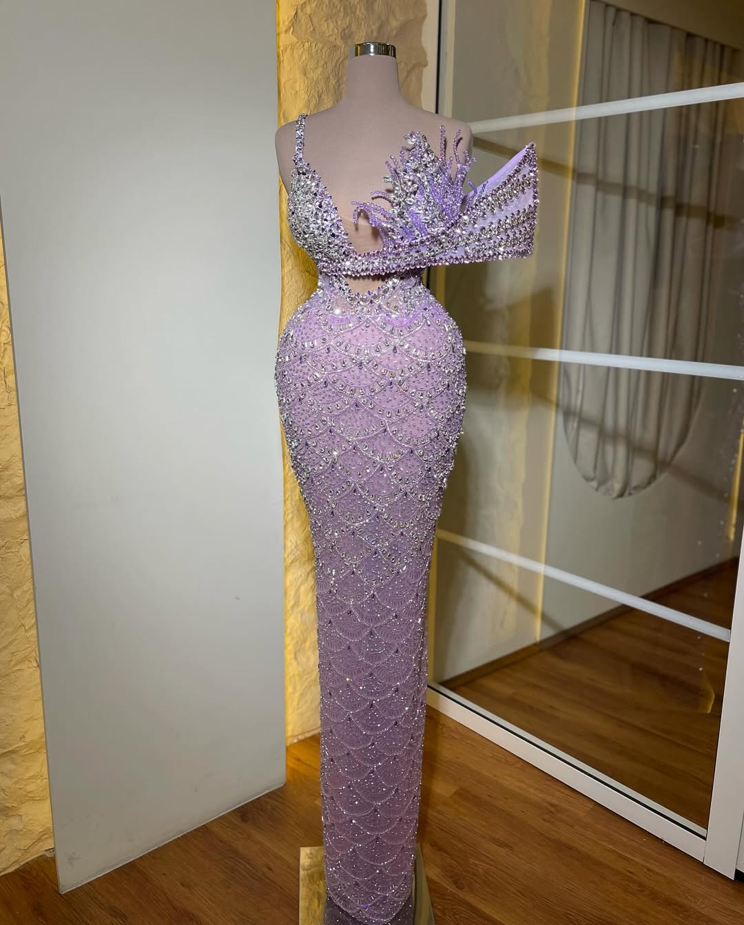Adhara